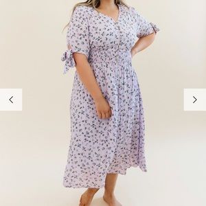 Reborn J Lilac floral midi dress - size 1X